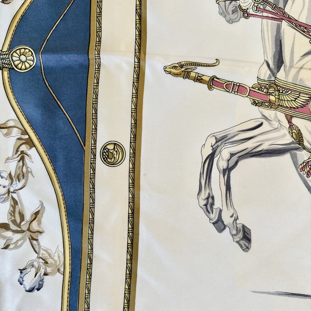 VINTAGE HERMES SCARF HARNAIS FRANCAIS BLUE 100% SILK - Picture 15 of 16